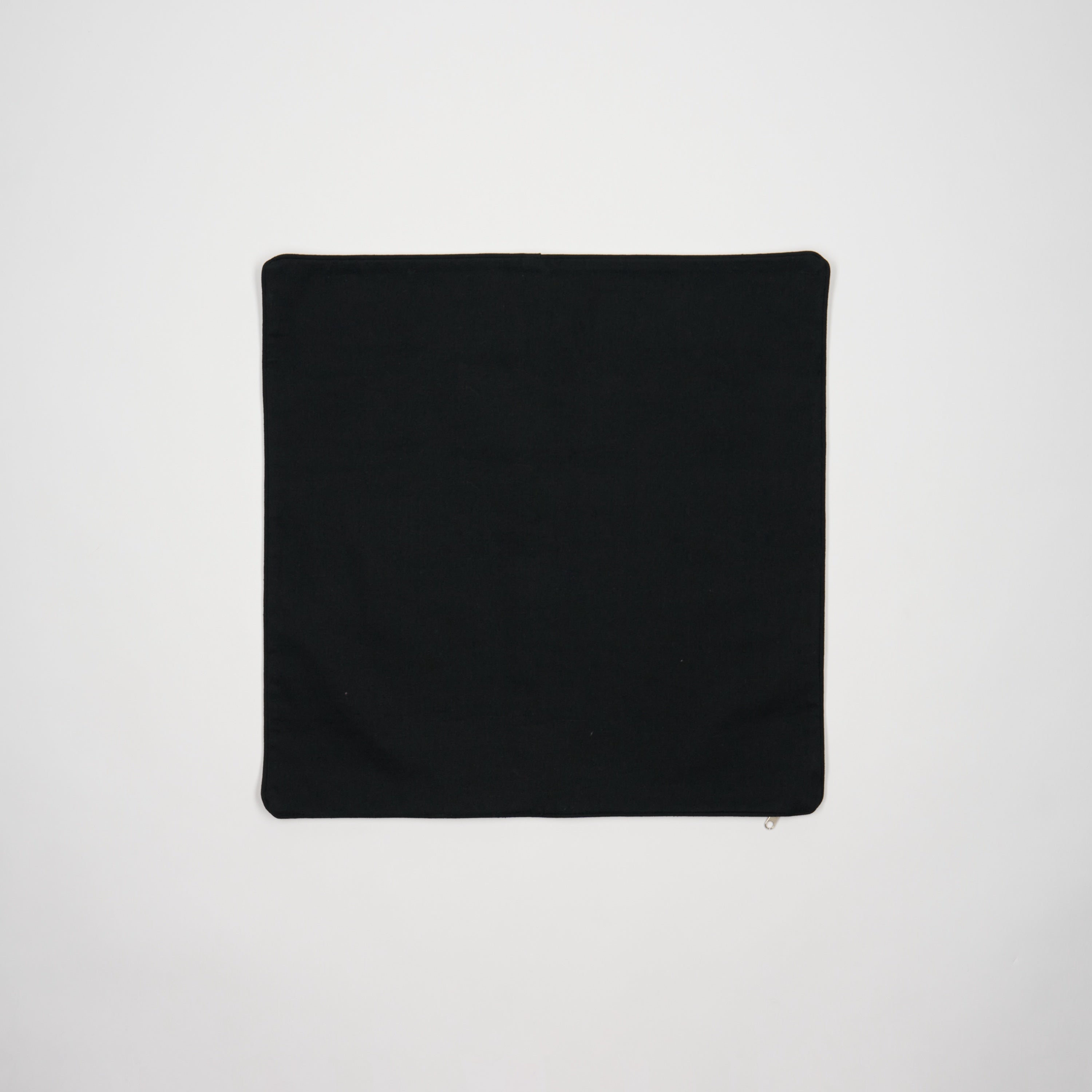 NMU CUSHION COVER