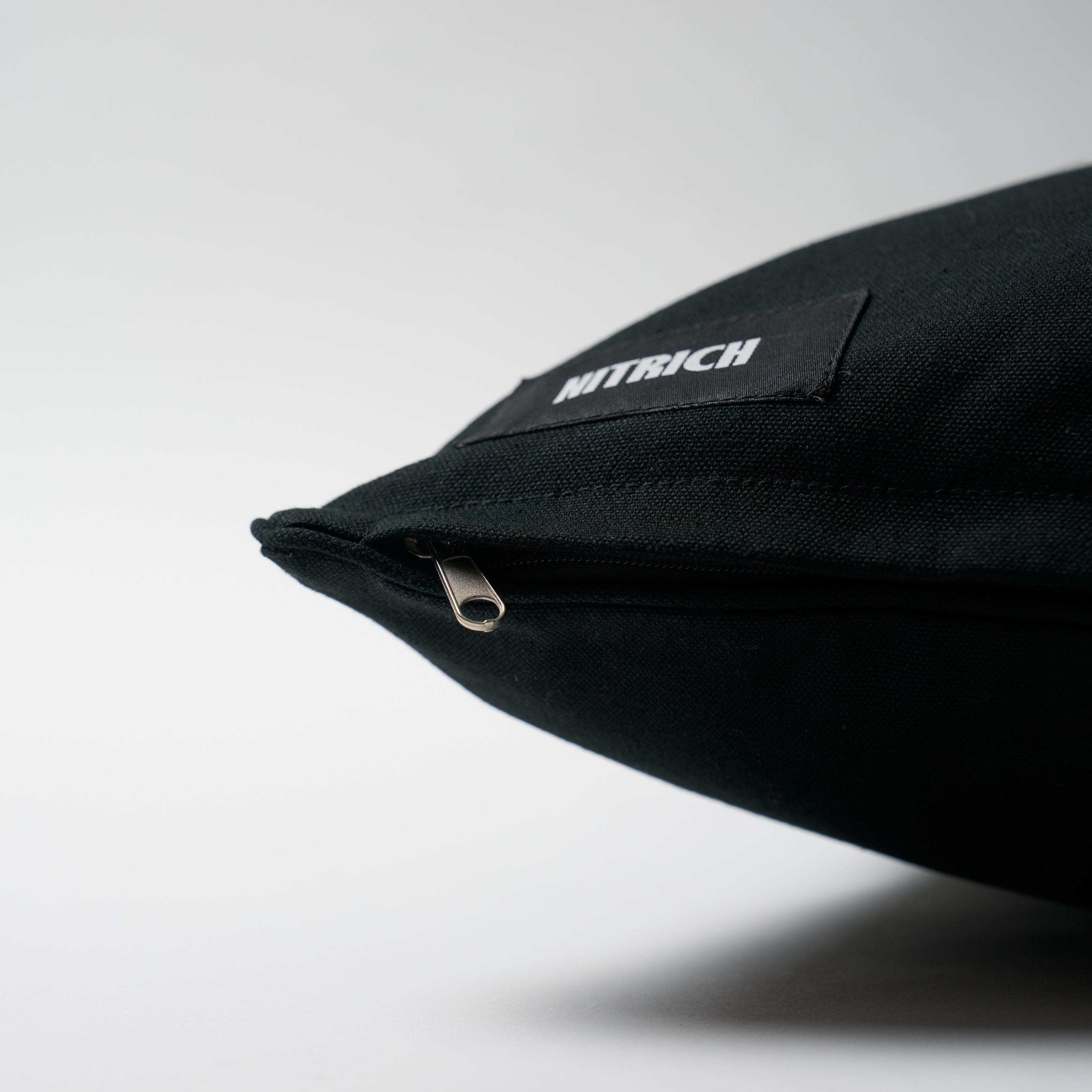 NMU CUSHION COVER