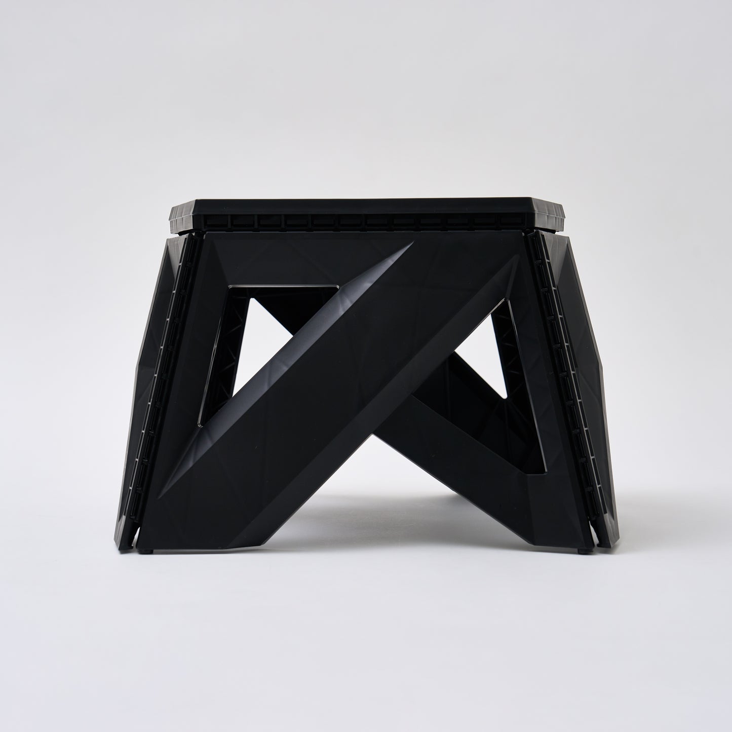 NMU FOLDABLE CHAIR 23cm