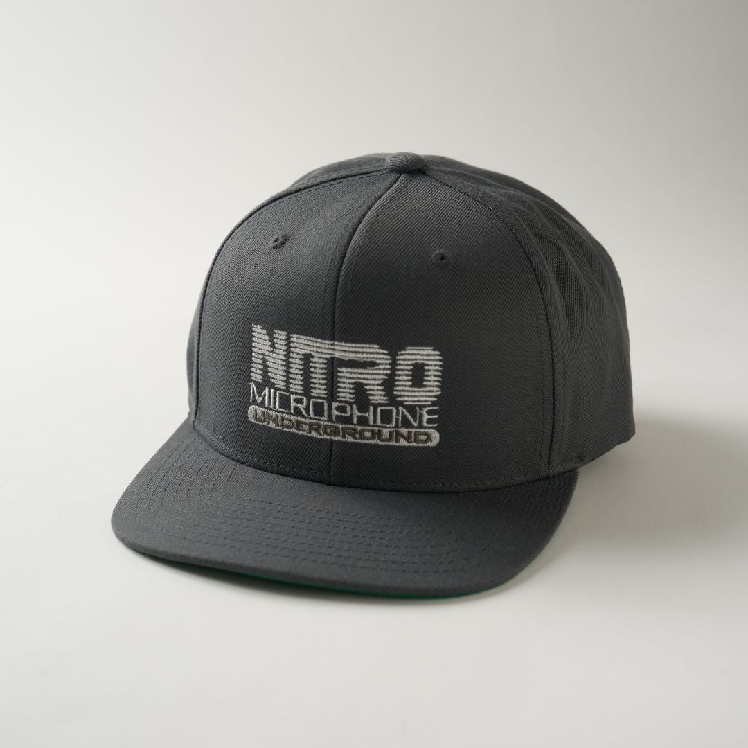 NMU LOGO FLAT VISOR SNAPBACK CAP / DK.GRAY