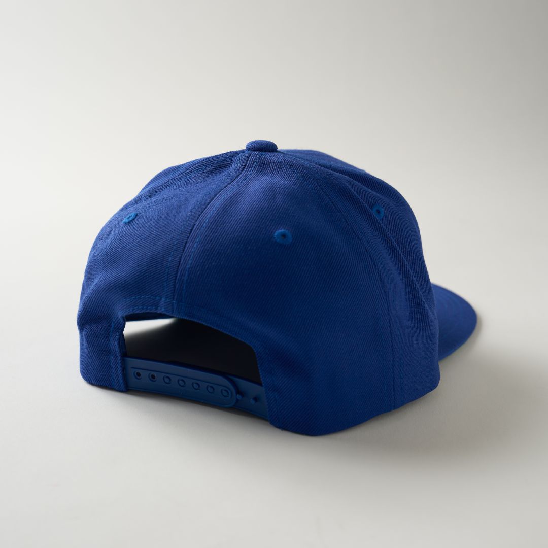NMU LOGO FLAT VISOR SNAPBACK CAP（COLOR） / ROYAL