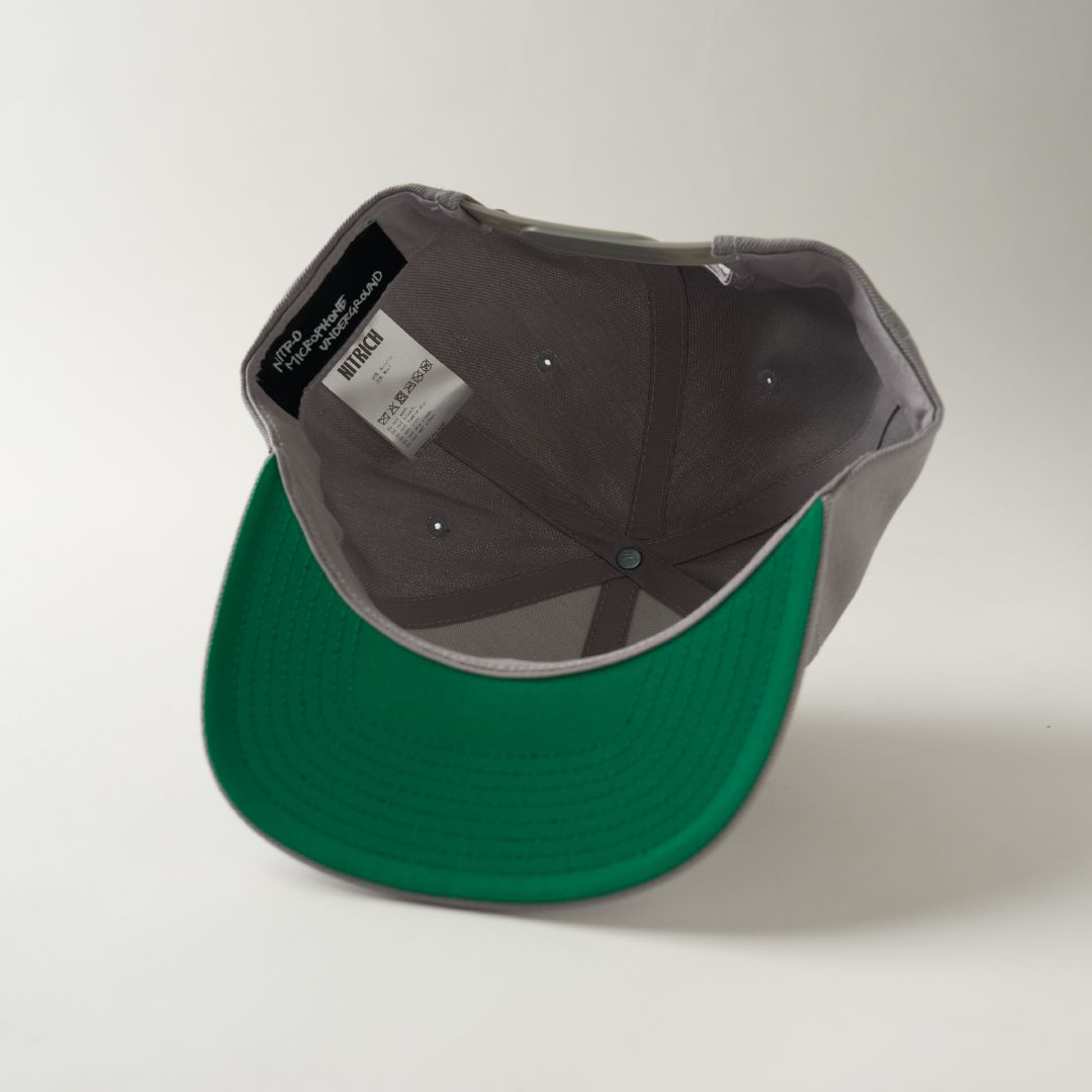 NMU LOGO FLAT VISOR SNAPBACK CAP / SILVER