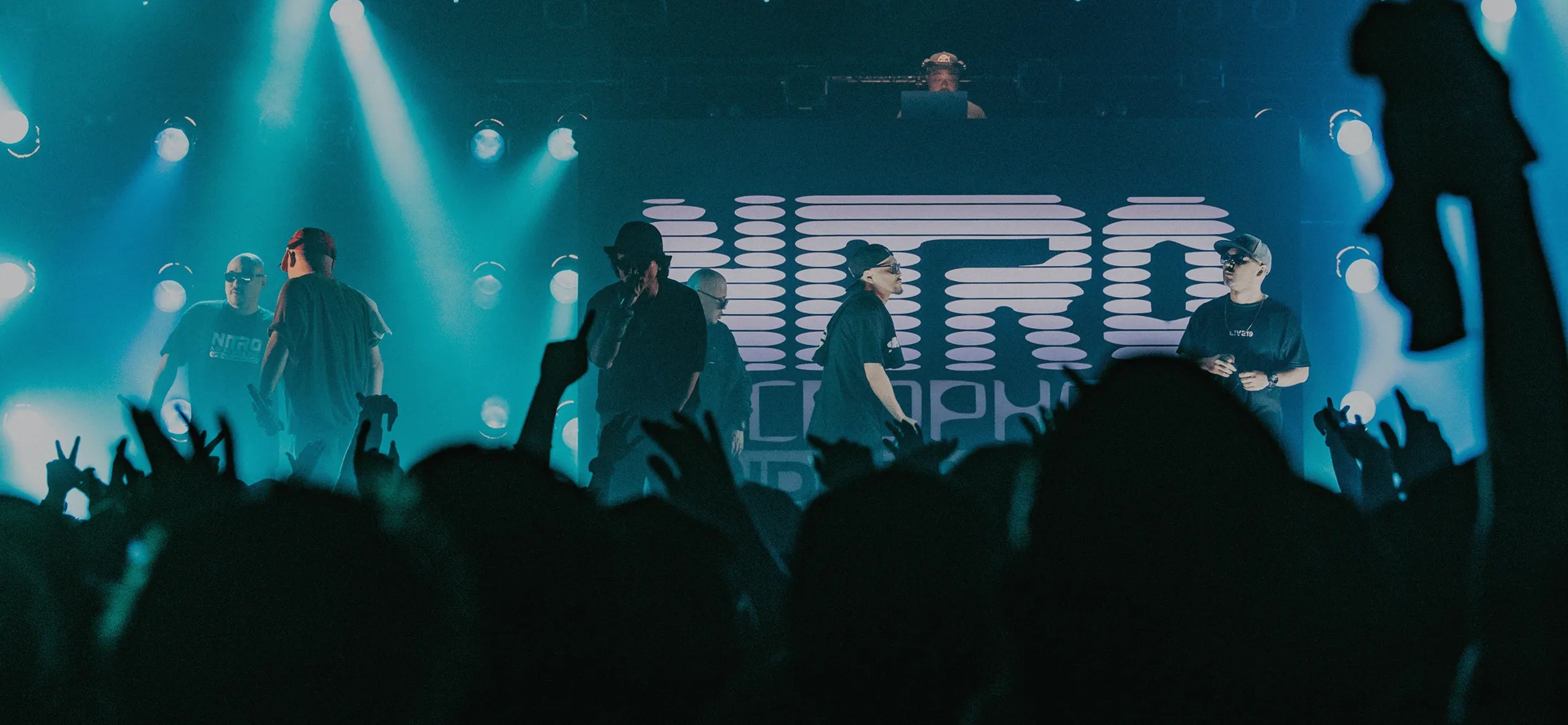 NITRO MICROPHONE UNDERGROUND タンクトップ Amazon.co.jp: NITRO MICROPHONE UNDERGROUND[Def Jam edition